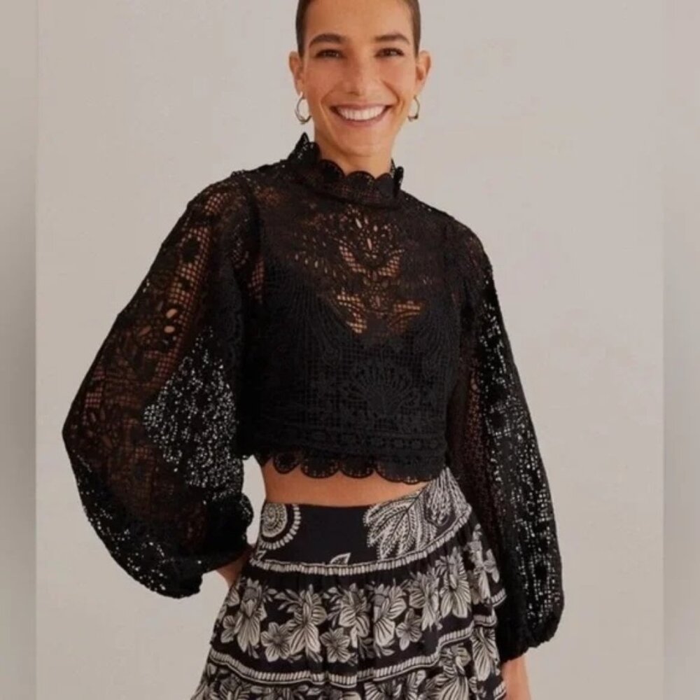 NWT- Farm Rio Black Guipure Lace Long Sleeve Blouse Crop Top Medium